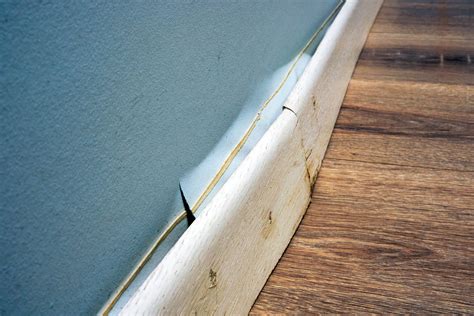 How to Fix Water Damage on Baseboards: Step